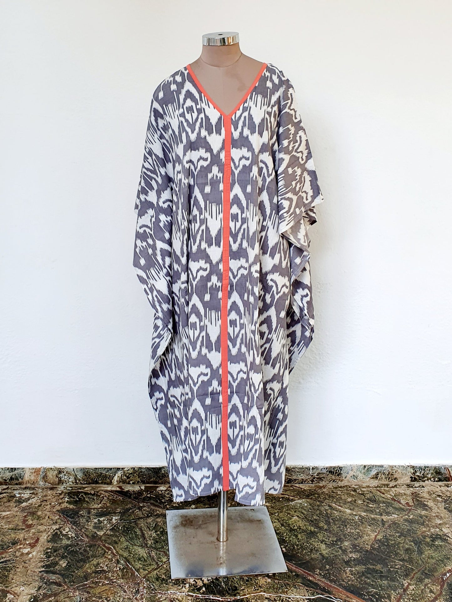 Free size caftan