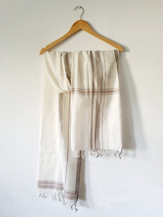 Basic Ivory Hand Woven Stole