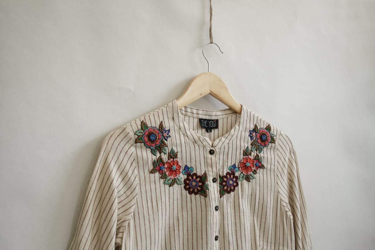 Floral Necked Kuress