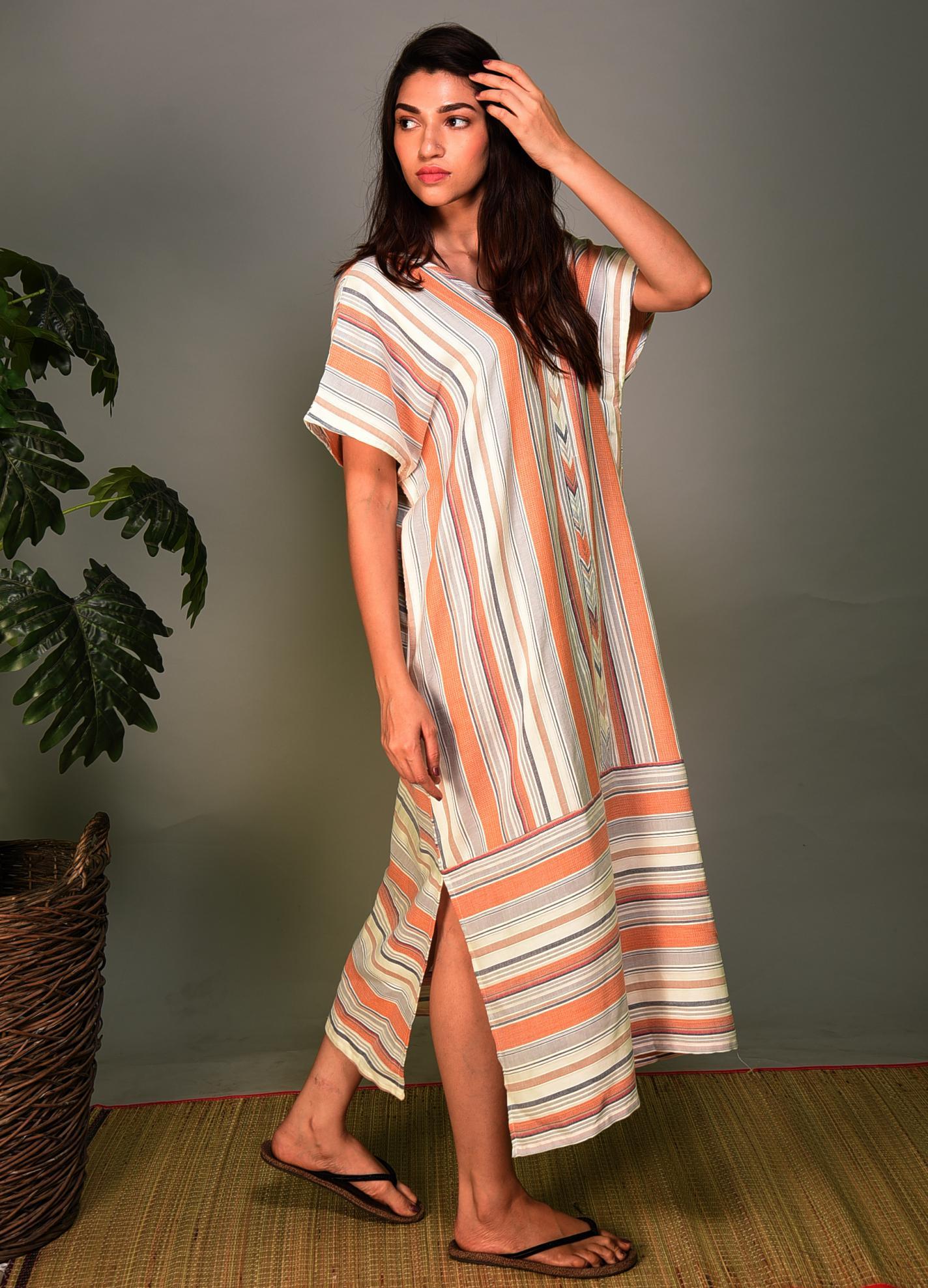 Mina Caftan