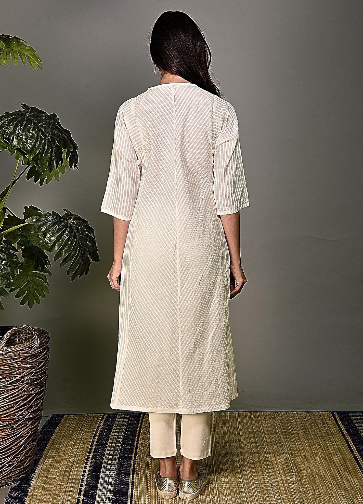 Padma Kurta