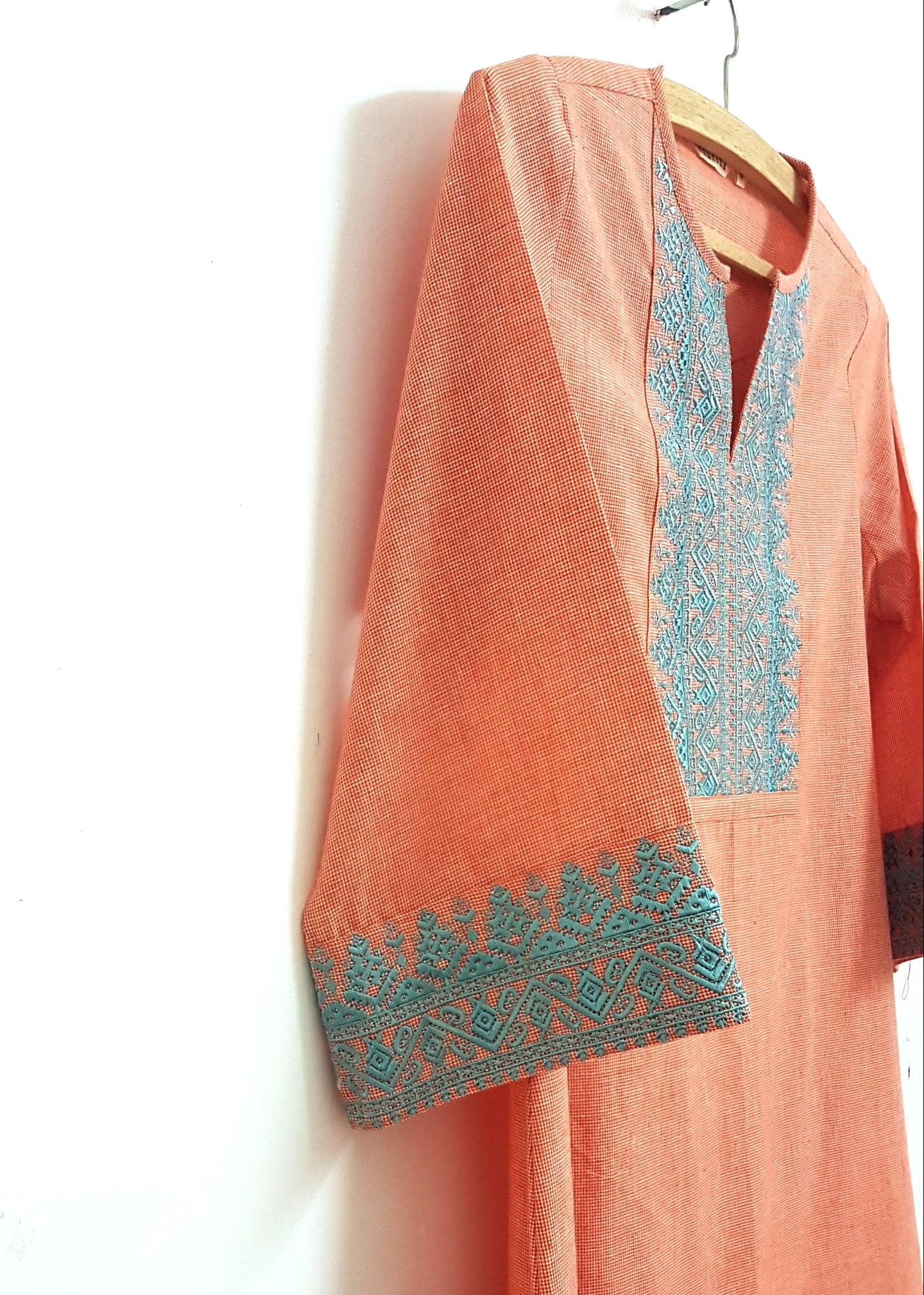 Embroidered Yoke Kurta