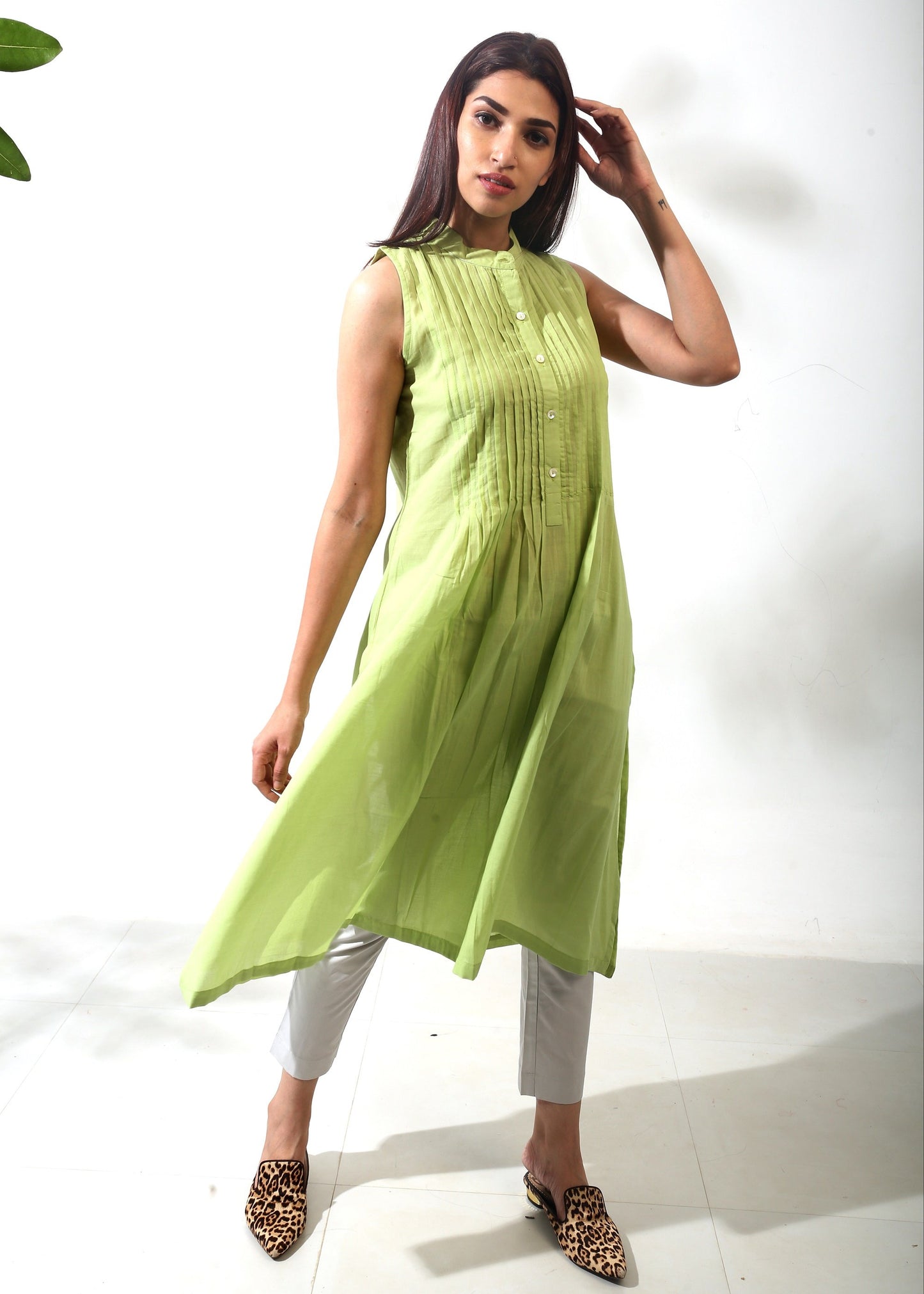 Sleeveless Pleated Tunic